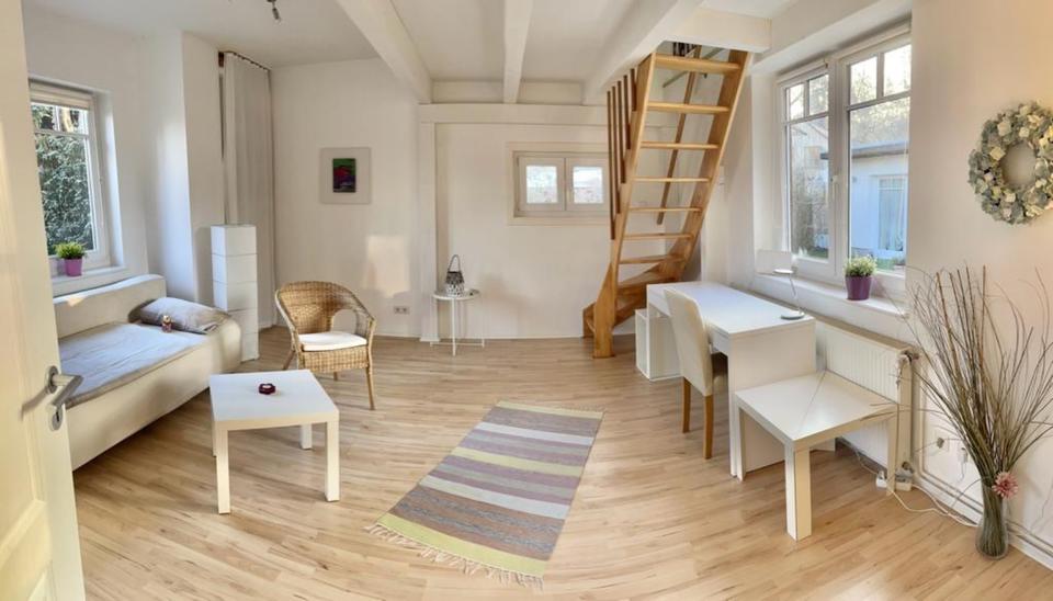 BESI Mi 14.1. Haus am Waldrand Berlins, gr. Garten, 2.Wohngebäude 4 zimmer