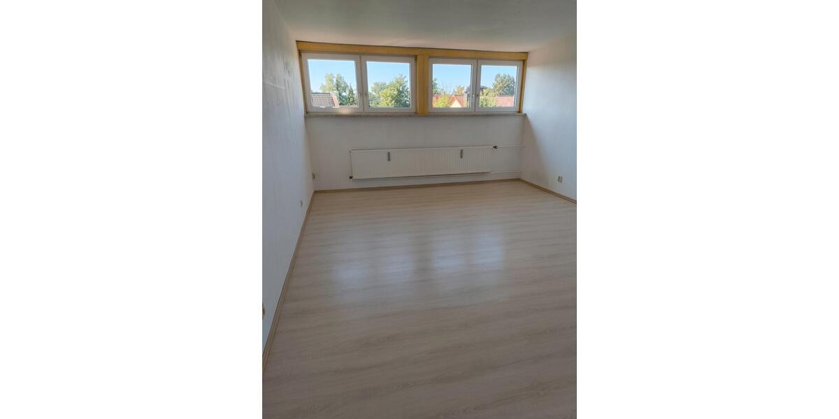 Etagenwohnung Nabburg - 3 Zimmer, 86 m&sup2;, 650&euro; | Angebot:26222497