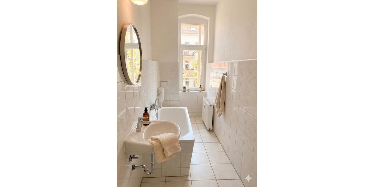 Etagenwohnung Weißenfels - 4 Zimmer, 109 m&sup2;, 600&euro; | Angebot:26407839