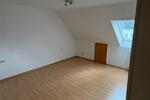 Dachgeschoßwohnung Krumbach (Schwaben) - 3 Zimmer, 70 m&sup2;, 700&euro; | Angebot:26481159