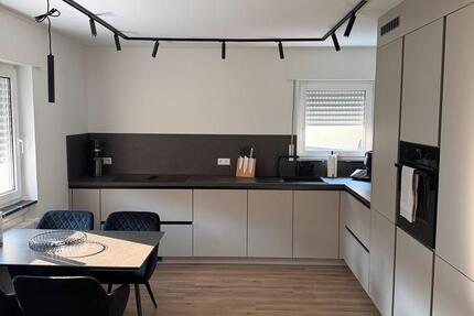 Hochwertige 2-Zimmer Wohnung (65qm) - Nachmieter ab 01.11.2025 zimmer