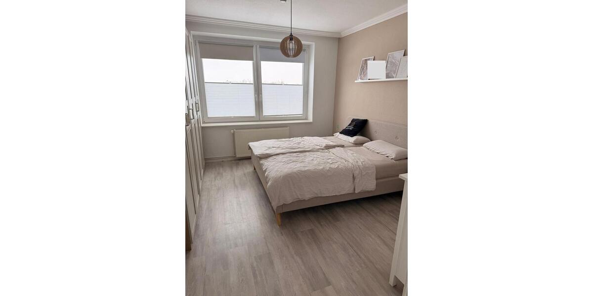 Reihenhaus Einbeck - 7 Zimmer, 150 m&sup2;, 1.190&euro; | Angebot:26531328