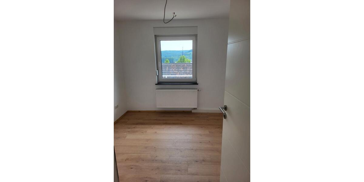 Etagenwohnung Lauda-Königshofen Königshofen - 3 Zimmer, 70 m&sup2;, 890&euro; | Angebot:26480207