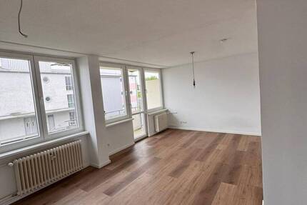 Wohnung Würzburg Heidingsfeld - 3 Zimmer, 86 m&sup2;, 930&euro; | Angebot:26555092