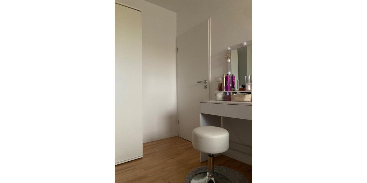 Etagenwohnung Hildesheim Itzum-Marienburg - 1 Zimmer, 112 m&sup2;, 440&euro; | Angebot:26549372