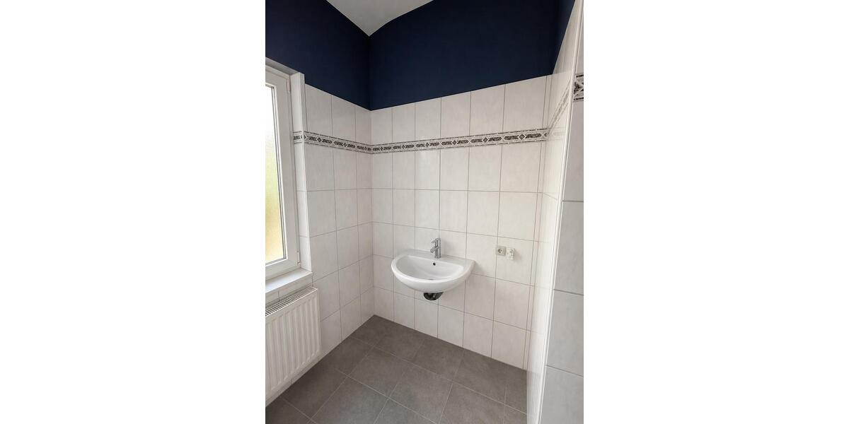 Etagenwohnung Gerstungen - 4 Zimmer, 122 m&sup2;, 1.150&euro; | Angebot:26677939