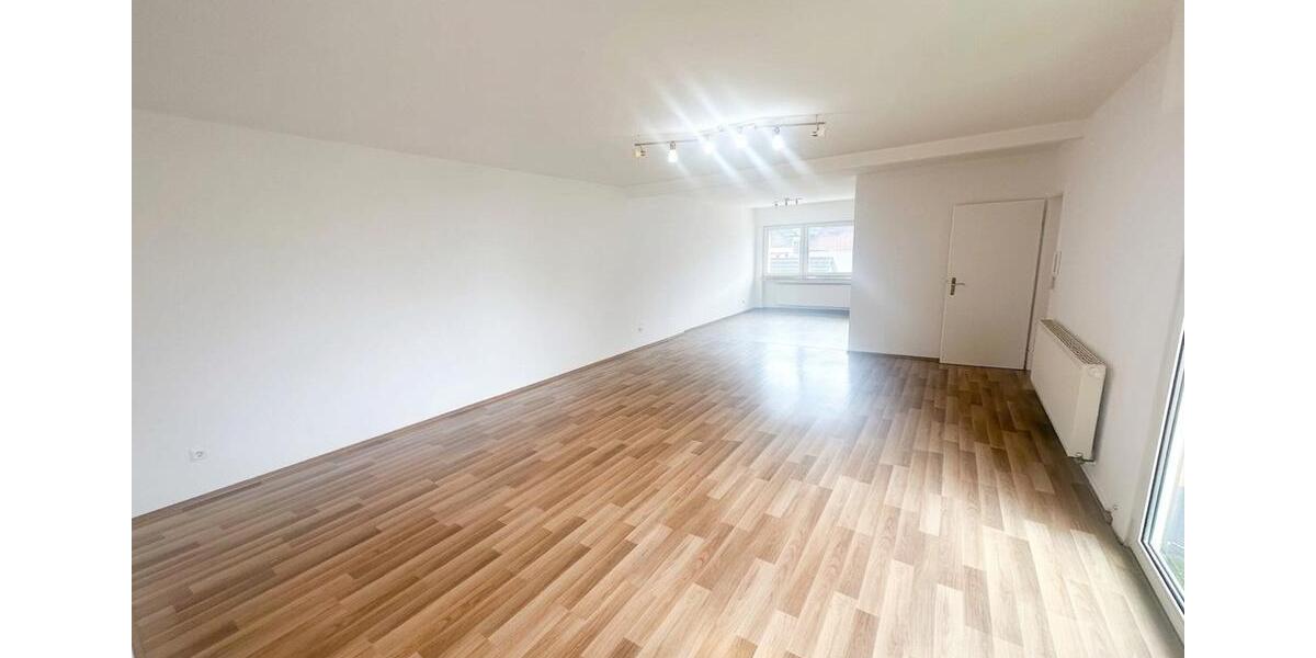 Erdgeschoßwohnung Mörfelden-Walldorf Walldorf - 4 Zimmer, 121 m&sup2;, 1.670&euro; | Angebot:26013342