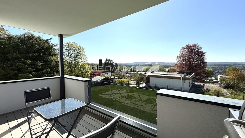 Etagenwohnung Wilnsdorf - 3 Zimmer, 150 m&sup2;, 1.623&euro; | Angebot:26461055