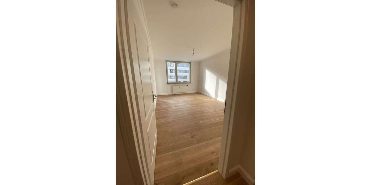 Etagenwohnung Berlin Charlottenburg - 3 Zimmer, 74 m&sup2;, 1.615&euro; | Angebot:25525581