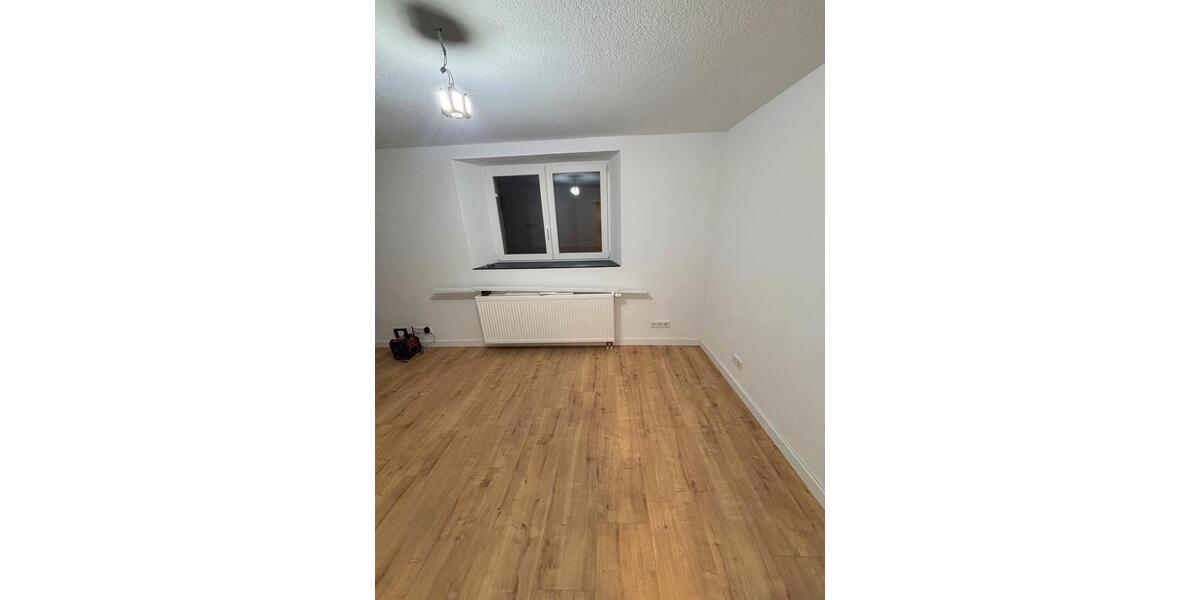 Einfamilienhaus Norheim - 3 Zimmer, 85 m&sup2;, 900&euro; | Angebot:25715291