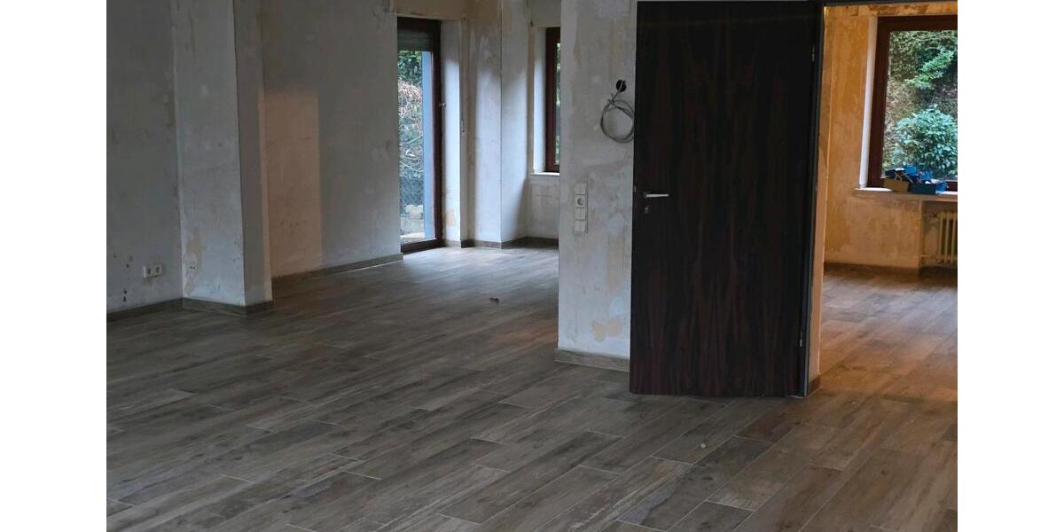 Etagenwohnung Overath - 3.5 Zimmer, 94 m&sup2;, 1.000&euro; | Angebot:25177788