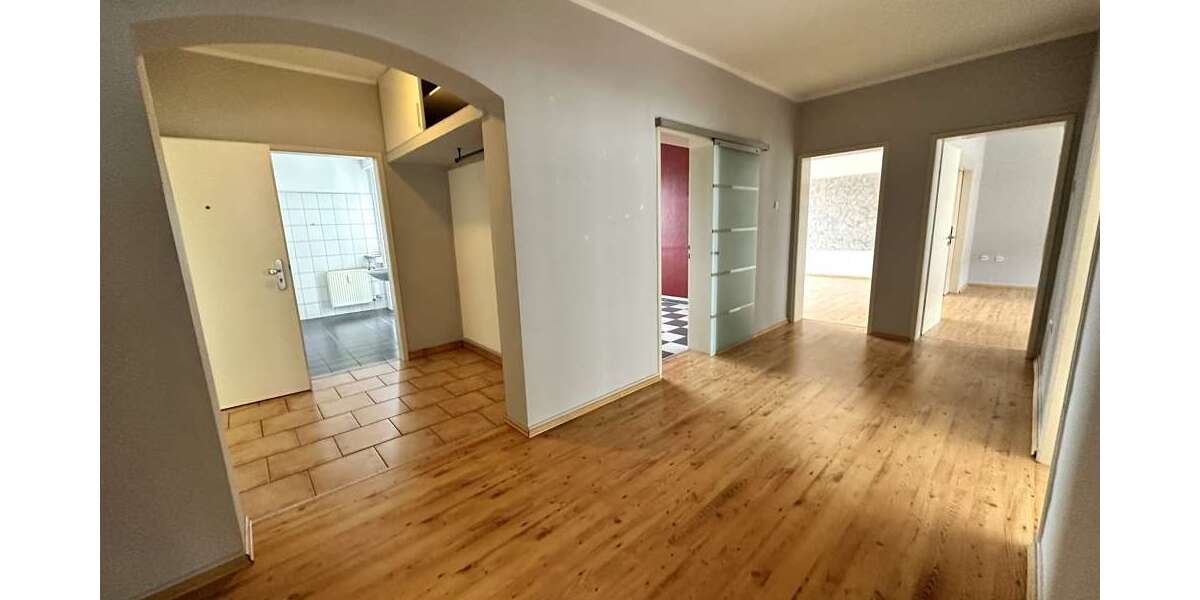 Wohnung zum Mieten in Gelsenkirchen 750 € 130 m² 4 zimmer