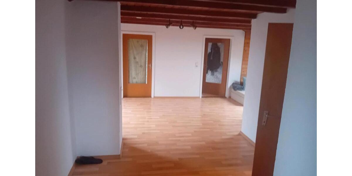 Dachgeschoßwohnung Ingolstadt Münchener Straße - 3 Zimmer, 18 m&sup2;, 550&euro; | Angebot:25044913