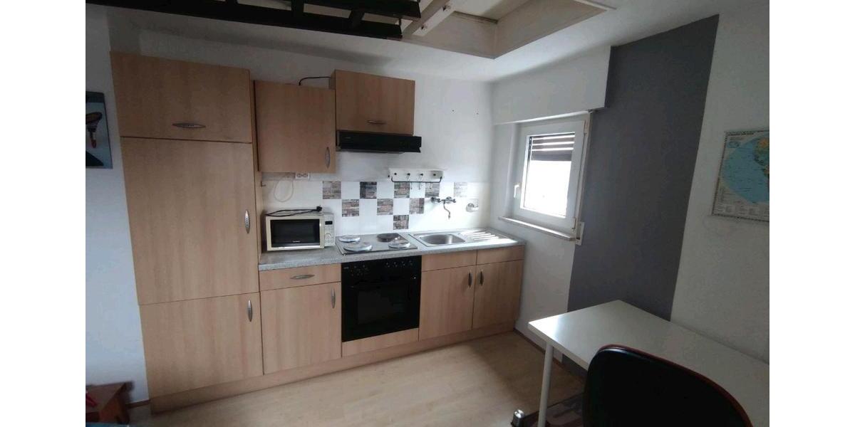 Dachgeschoßwohnung Oberasbach - 2 Zimmer, 37 m&sup2;, 540&euro; | Angebot:24836285