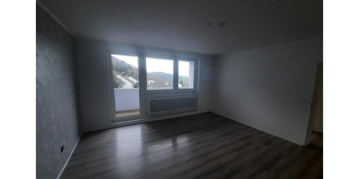 Etagenwohnung Bad Berleburg - 3 Zimmer, 76 m&sup2;, 550&euro; | Angebot:26490849