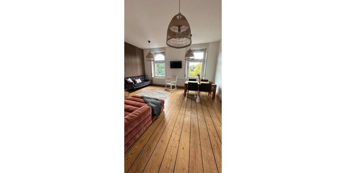 Etagenwohnung Lübeck Innenstadt - 3 Zimmer, 90 m&sup2;, 1.650&euro; | Angebot:25875535