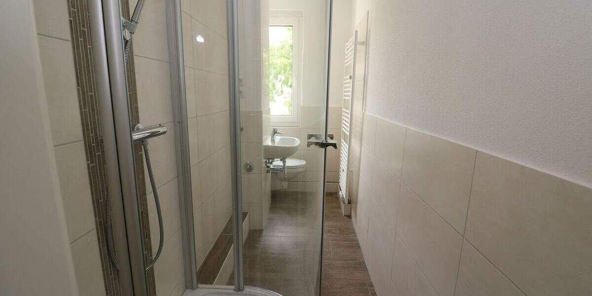 Auf die Größe kommt es an...von wegen! Moderne 1-RW mit Dusche... 1 zimmer