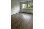 Moderne, zentral gelegene 4- Zimmer-Wohnung zimmer