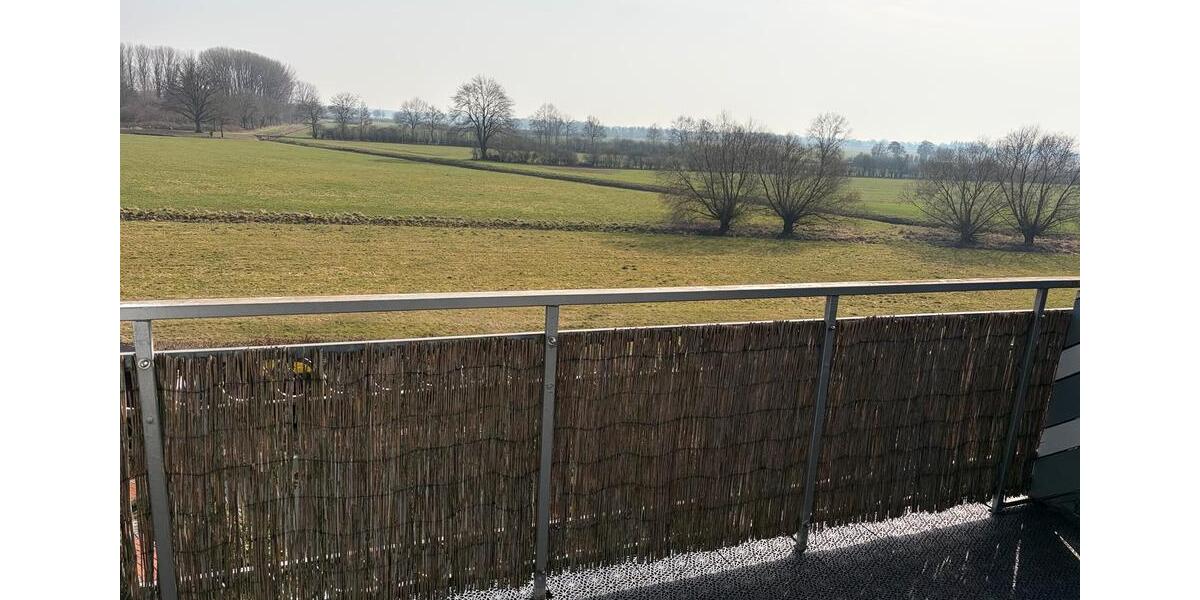 Dachgeschoßwohnung Langwedel - 2.5 Zimmer, 75 m&sup2;, 700&euro; | Angebot:25948841