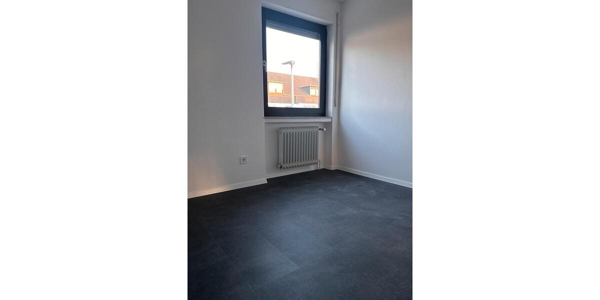 Reihenhaus Vellmar - 6 Zimmer, 159 m&sup2;, 1.650&euro; | Angebot:25547585
