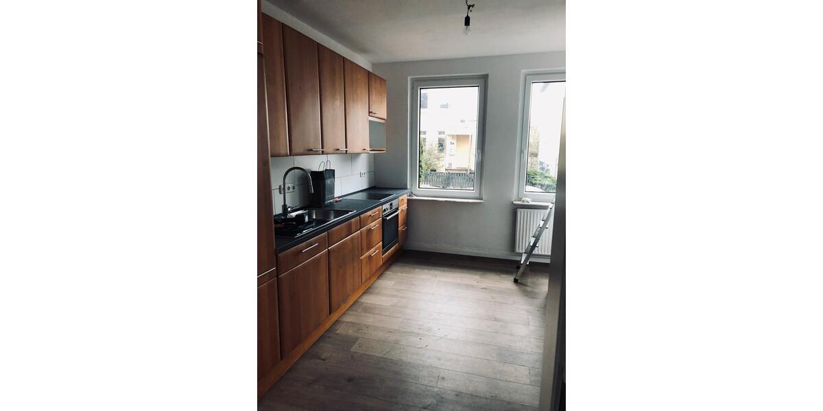 Doppelhaushälfte (112qm) zum 01.03.26 zu vermieten 4.5 zimmer