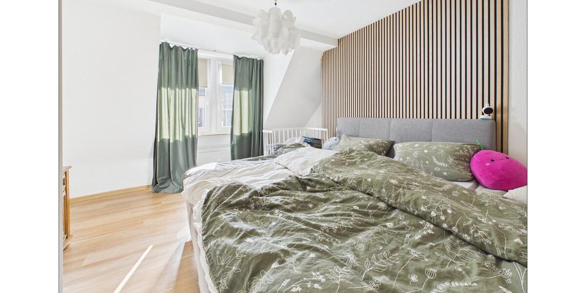 Etagenwohnung Aschaffenburg Österreicher Kolonie - 4 Zimmer, 140 m&sup2;, 1.750&euro; | Angebot:25440810