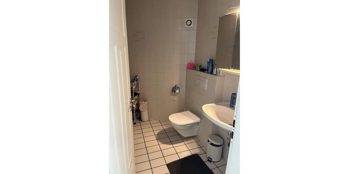 Wohnen auf Zeit Sandhausen - 3 Zimmer, 120 m&sup2;, 540&euro; | Angebot:26614698