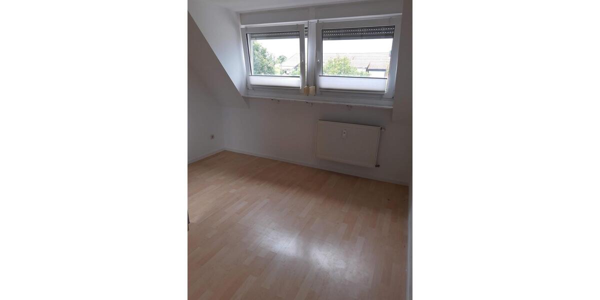Dachgeschoßwohnung Landau in der Pfalz - 3 Zimmer, 70 m&sup2;, 735&euro; | Angebot:26264883