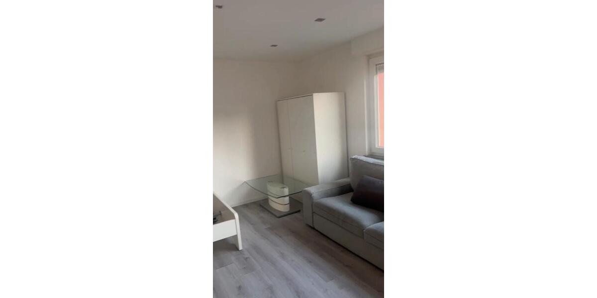 Etagenwohnung Neckarsulm - 4 Zimmer, 90 m&sup2;, 1.090&euro; | Angebot:26016035