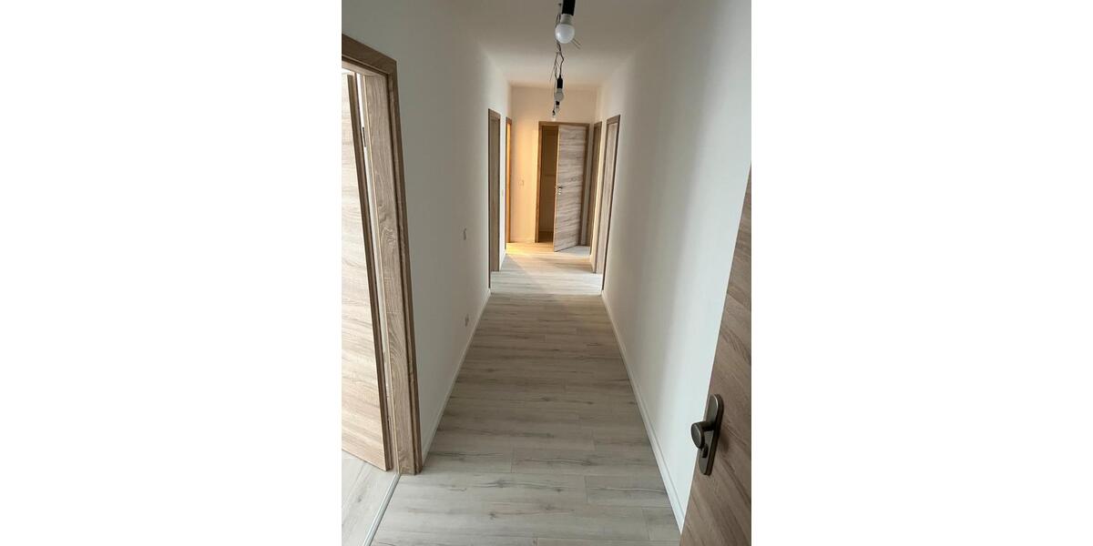 Schöne vollsanierte Altbauwohnung in Zschopau 4 zimmer