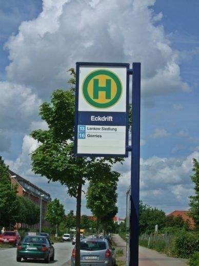 Etagenwohnung Schwerin Krebsförden - 2 Zimmer, 66 m&sup2;, 600&euro; | Angebot:25676969