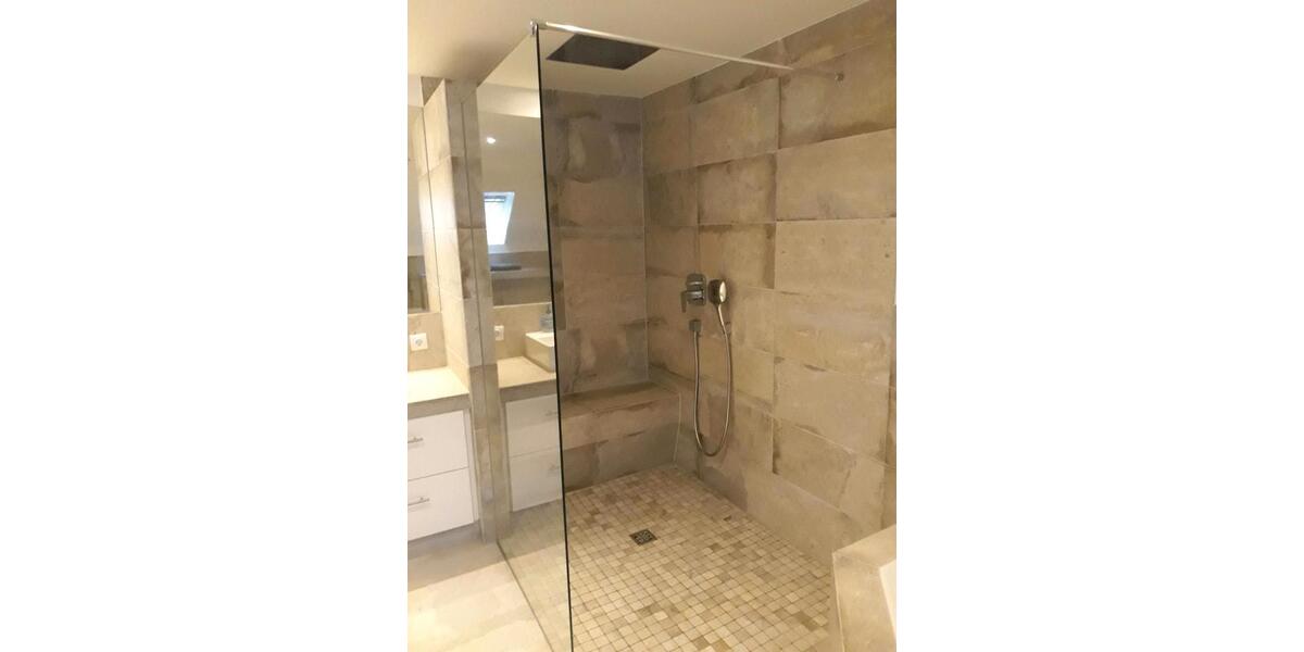 Einfamilienhaus Üttfeld - 7 Zimmer, 140 m&sup2;, 1.050&euro; | Angebot:24735854