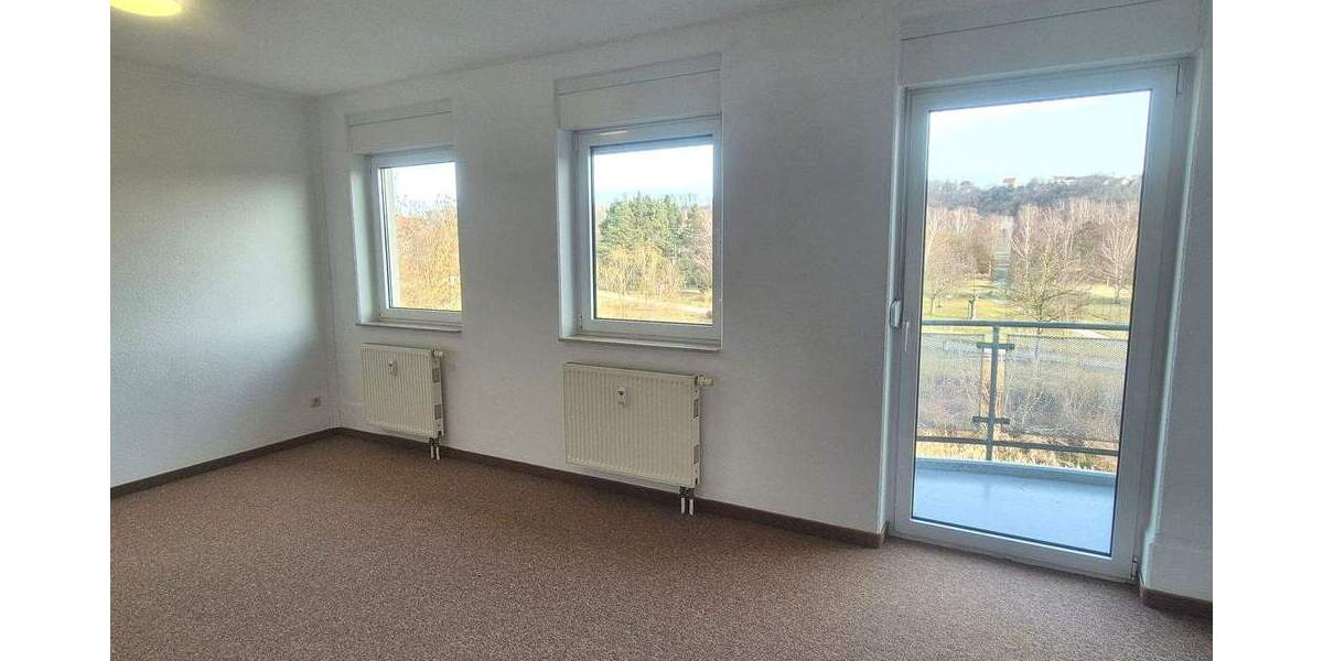 Etagenwohnung Döbeln Sörmitz - 2 Zimmer, 52 m&sup2;, 360&euro; | Angebot:25743305