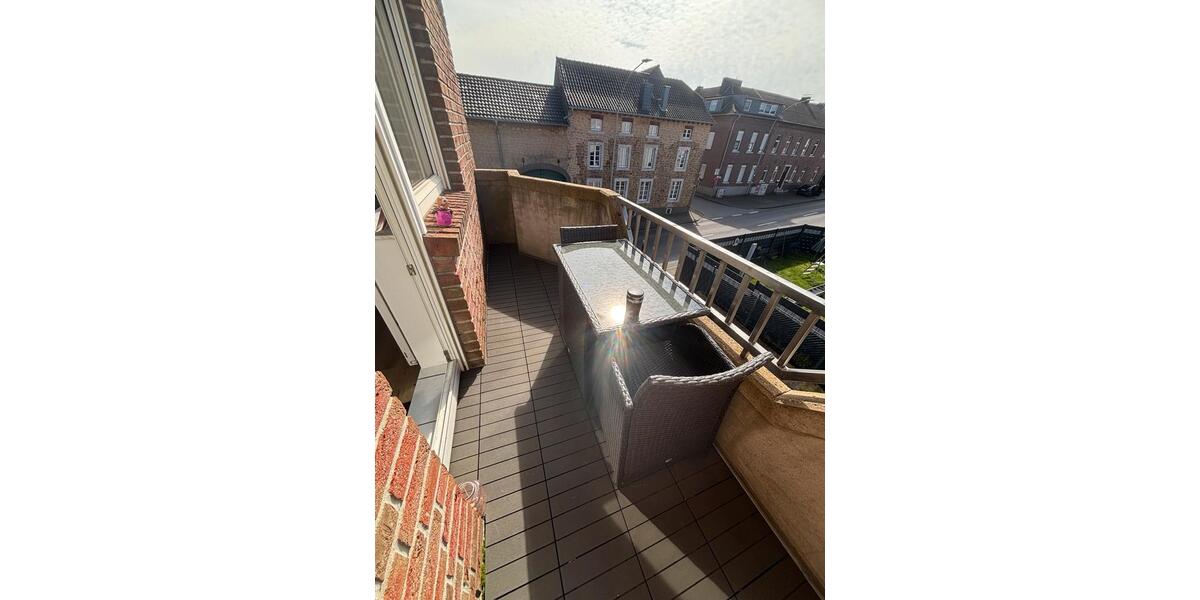 Etagenwohnung Würselen - 3 Zimmer, 77 m&sup2;, 1.010&euro; | Angebot:26227548