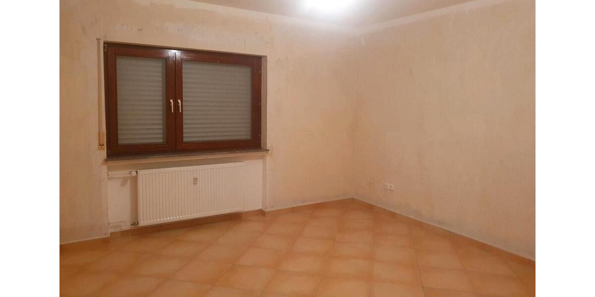 Erdgeschoßwohnung Florstadt - 5 Zimmer, 122 m&sup2;, 1.200&euro; | Angebot:26533069