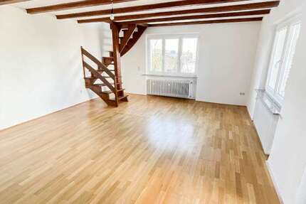 Wohnung Rödental - 4 Zimmer, 129 m&sup2;, 970&euro; | Angebot:27278241