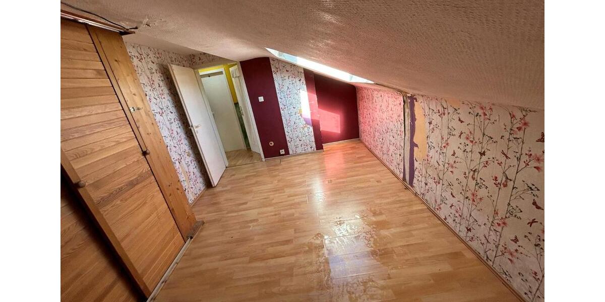 Dachgeschoßwohnung Speyer - 2 Zimmer, 55 m&sup2;, 590&euro; | Angebot:25971954
