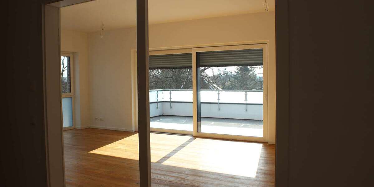 Etagenwohnung Zetel - 3 Zimmer, 117 m&sup2;, 1.112&euro; | Angebot:23804962