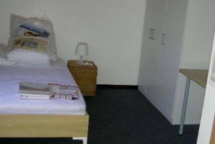 WG Zimmer Möbliertes Zimmer in 38527 Meine 7 zimmer