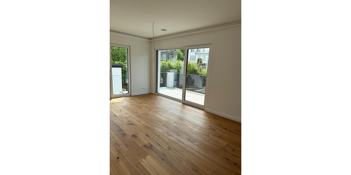 Einfamilienhaus Detmold - 6 Zimmer, 156 m&sup2;, 2.990&euro; | Angebot:26579723