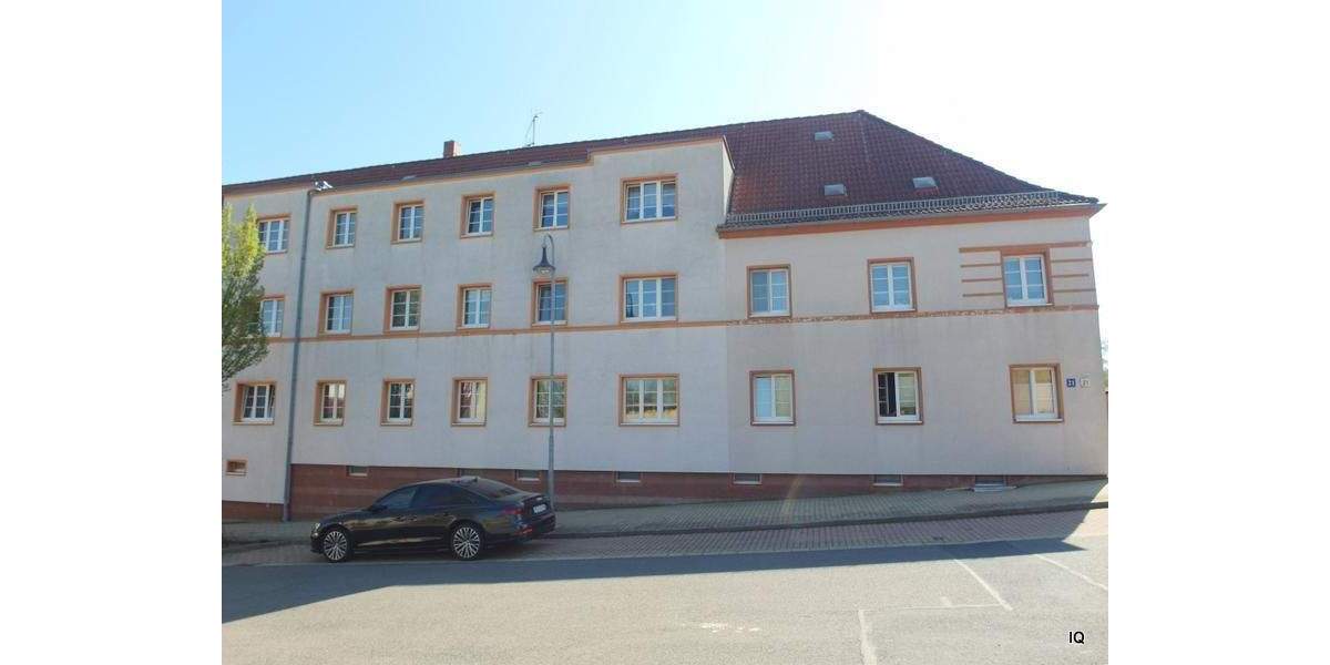 Etagenwohnung Döbeln - 3 Zimmer, 72 m&sup2;, 440&euro; | Angebot:25898672