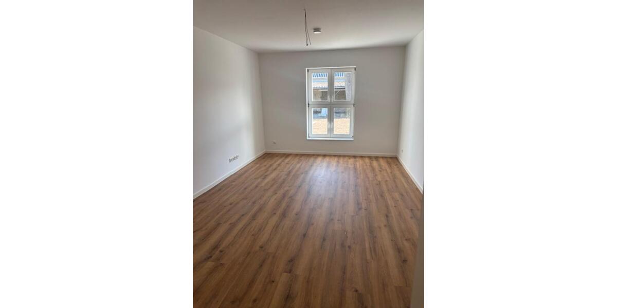 Erdgeschoßwohnung Bad Saarow - 3 Zimmer, 94 m&sup2;, 1.084&euro; | Angebot:25881456