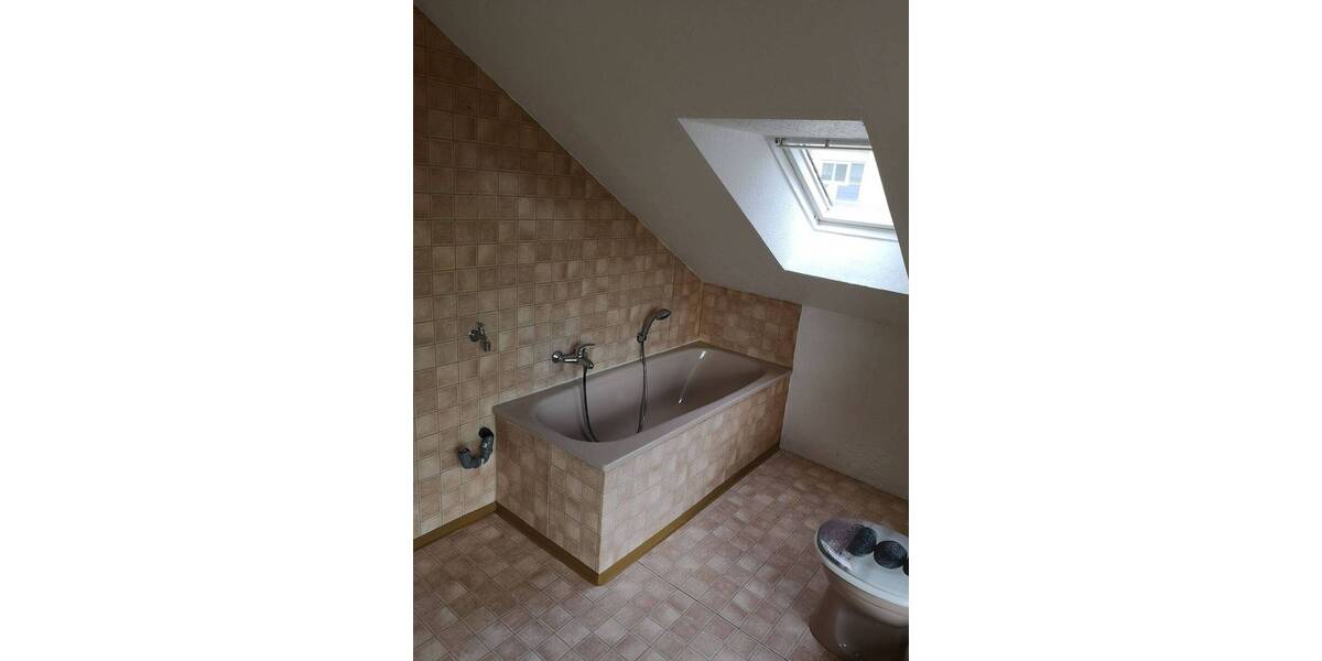 Etagenwohnung Walldürn Altheim - 2 Zimmer, 75 m&sup2;, 630&euro; | Angebot:26053401