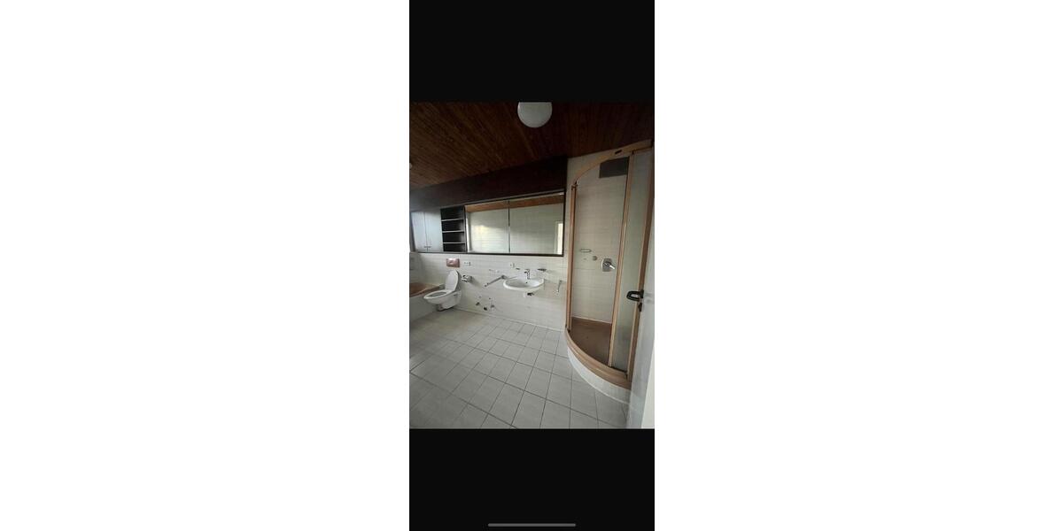 Erdgeschoßwohnung Grafenau - 4 Zimmer, 115 m&sup2;, 1.550&euro; | Angebot:24383436