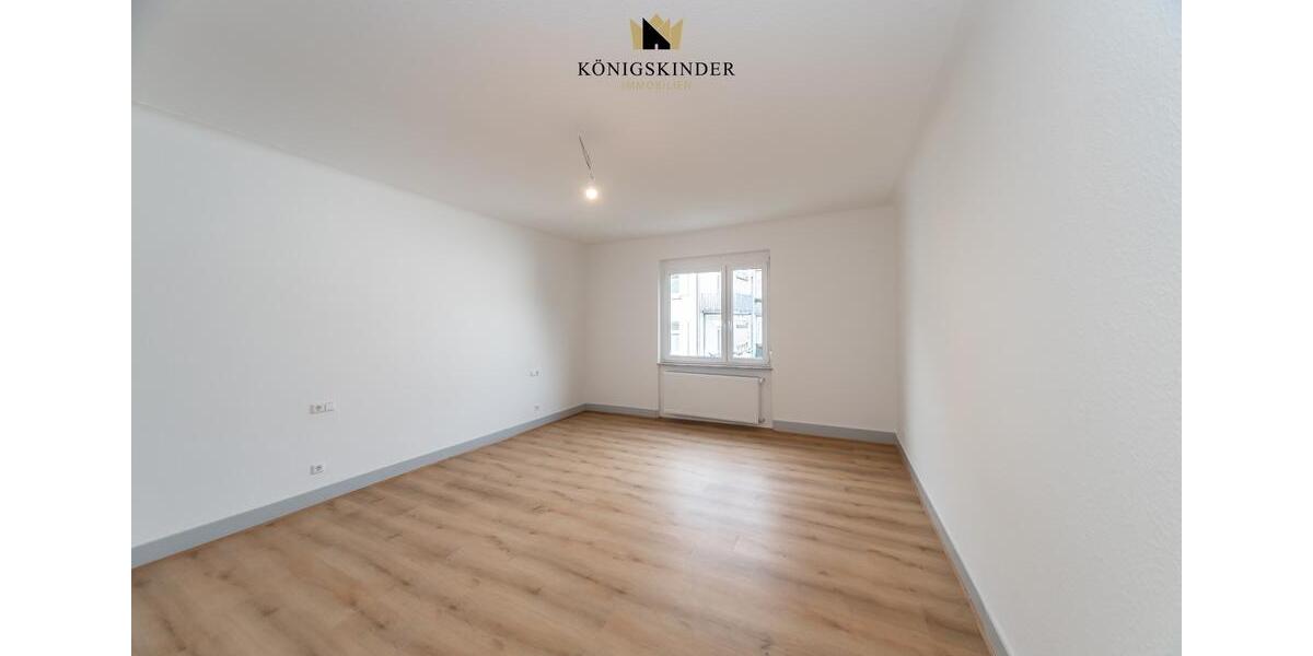 Etagenwohnung Stuttgart Bad Cannstatt - 4 Zimmer, 140 m&sup2;, 1.950&euro; | Angebot:26585778
