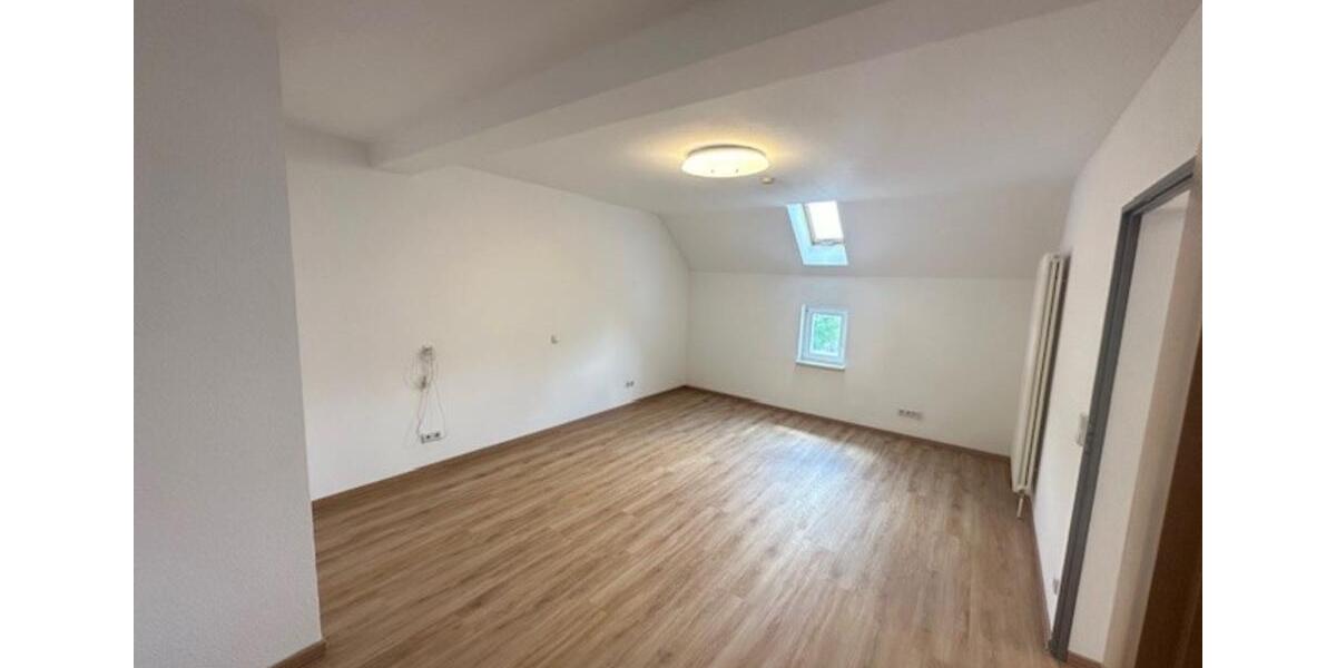 Dachgeschoßwohnung Blieskastel - 1 Zimmer, 55 m&sup2;, 715&euro; | Angebot:25292496