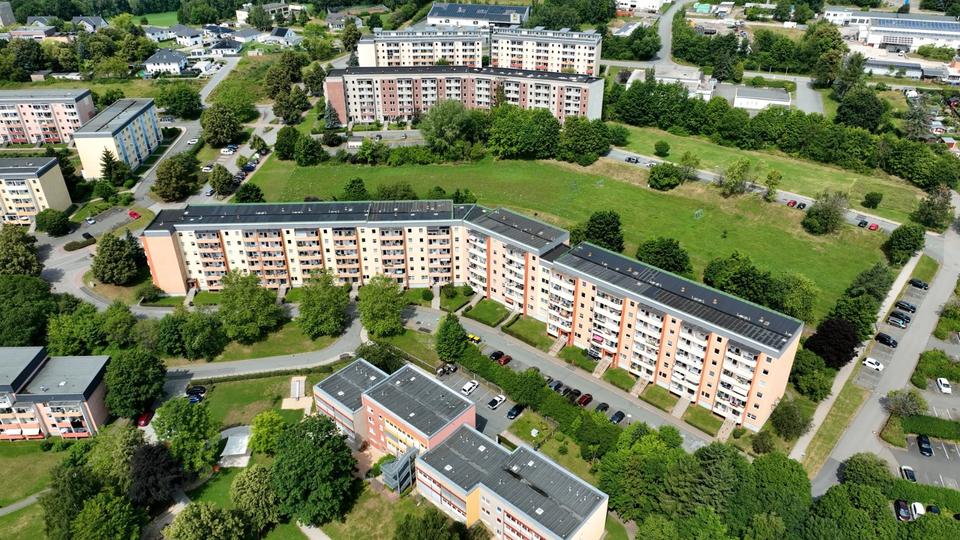 Erdgeschoßwohnung Lößnitz - 3 Zimmer, 76 m&sup2;, 360&euro; | Angebot:26001996