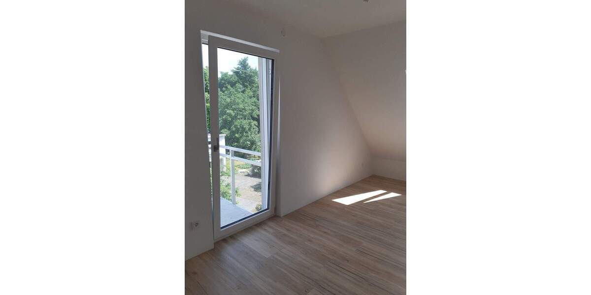 Etagenwohnung Dormitz - 3 Zimmer, 84 m&sup2;, 1.200&euro; | Angebot:26751103