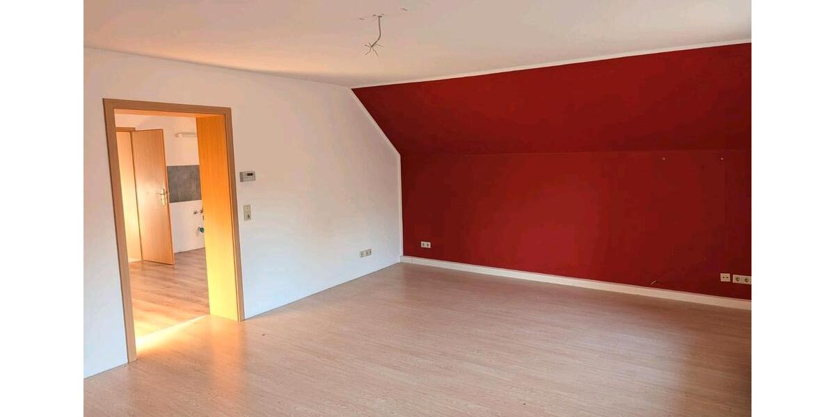 Dachgeschoßwohnung Gerbstedt - 2 Zimmer, 66 m&sup2;, 364&euro; | Angebot:25546557