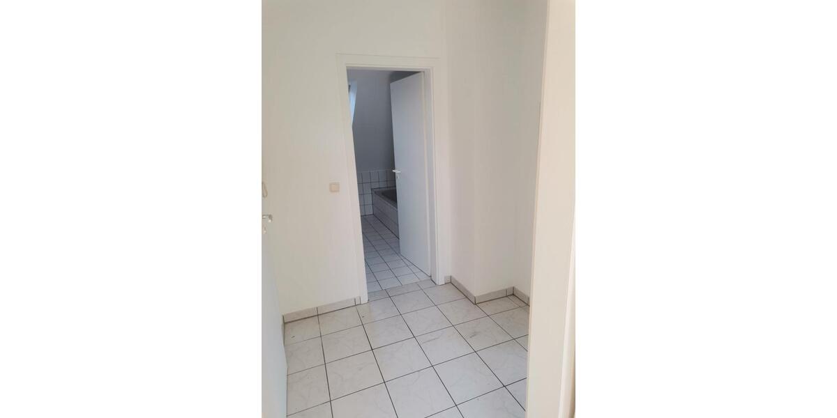 Dachgeschoßwohnung Miltenberg - 2 Zimmer, 50 m&sup2;, 530&euro; | Angebot:26682589